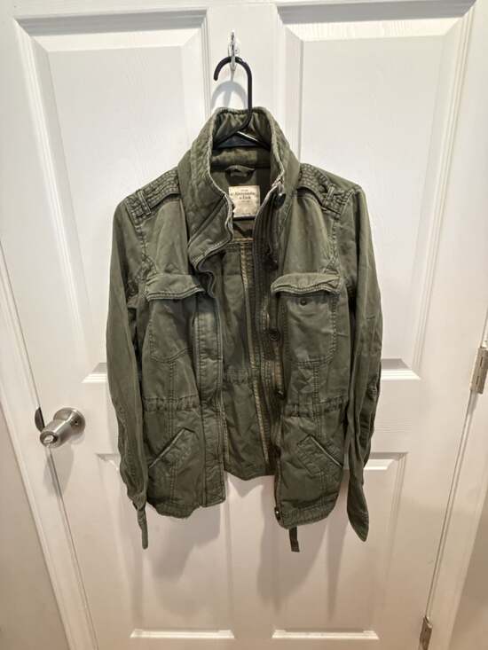 Abercrombie & Fitch Jackets & Blazers - Abercrombie & Fitch Women's Olive Green Military Utility Jacket